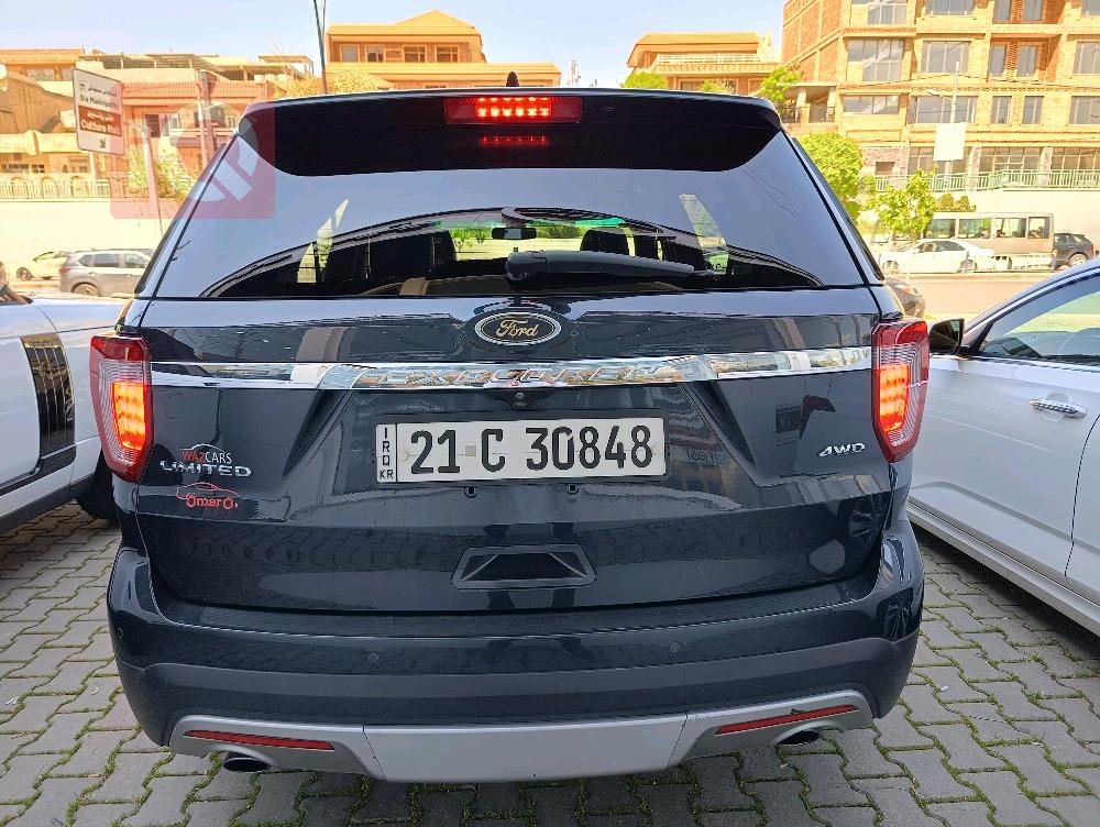 Ford Explorer